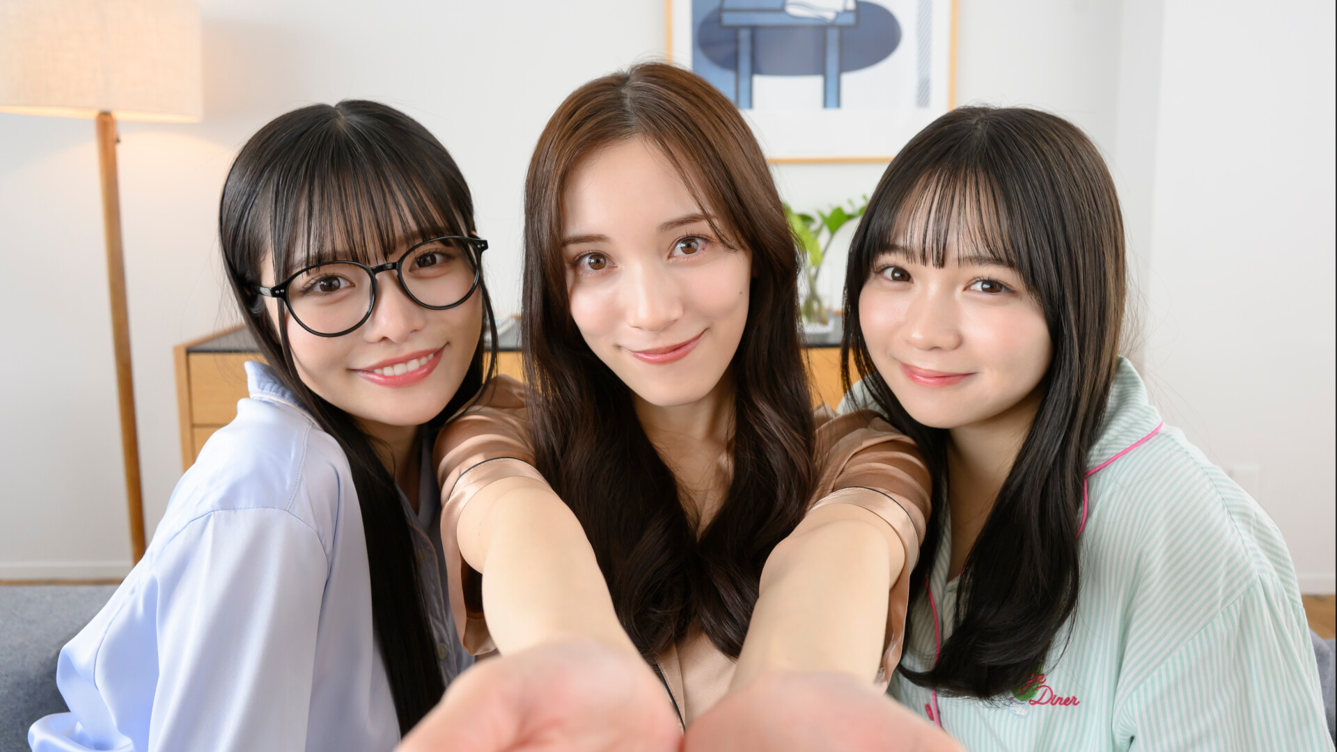 HamKoi 转生为仓鼠的我与三姐妹的甜蜜生活|豪华中文|Build.22863007+全DLC|解压即撸